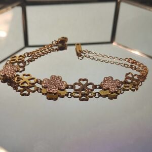 Gold Clover Bracelet